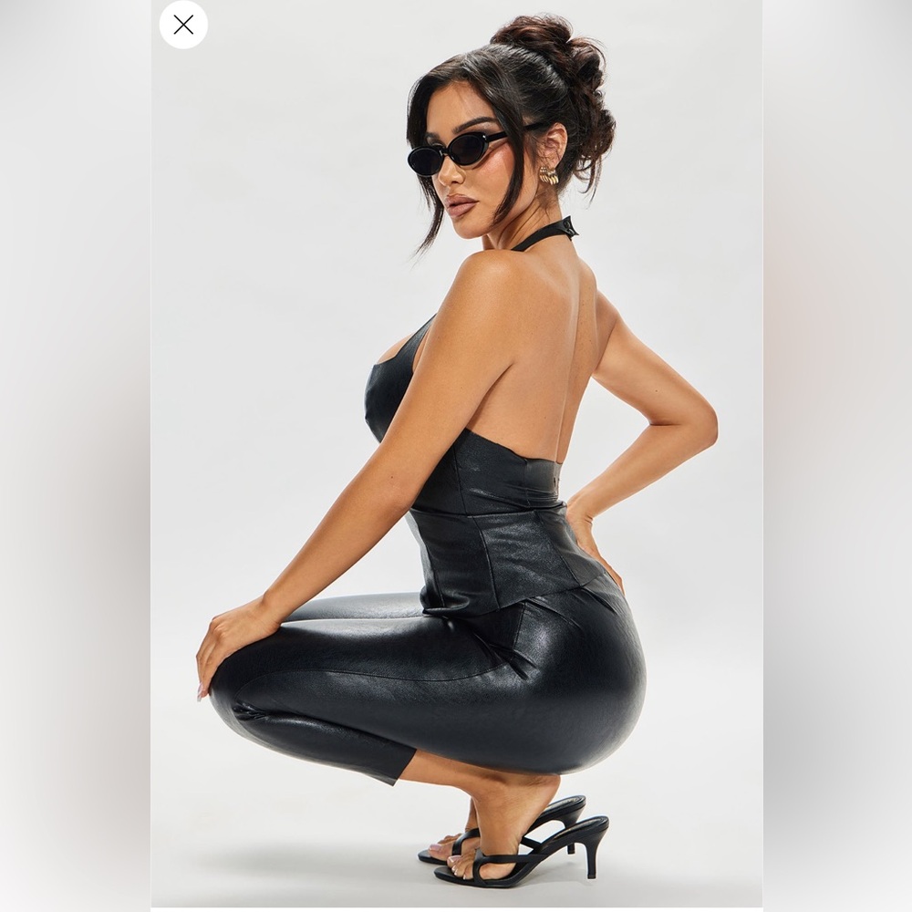 Fashion Nova x Janet Guzman capri set